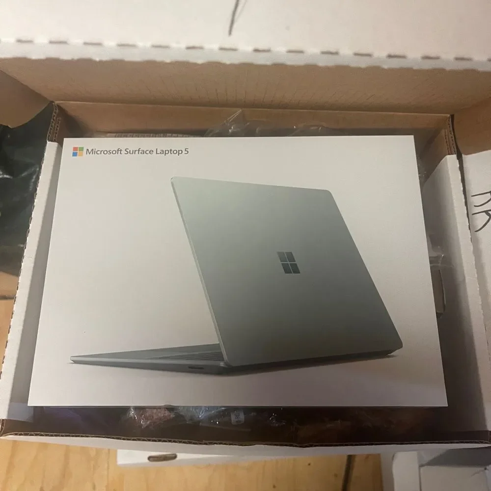 Microsoft Surface Laptop 5 BOX ONLY – Original Packaging Mint Green